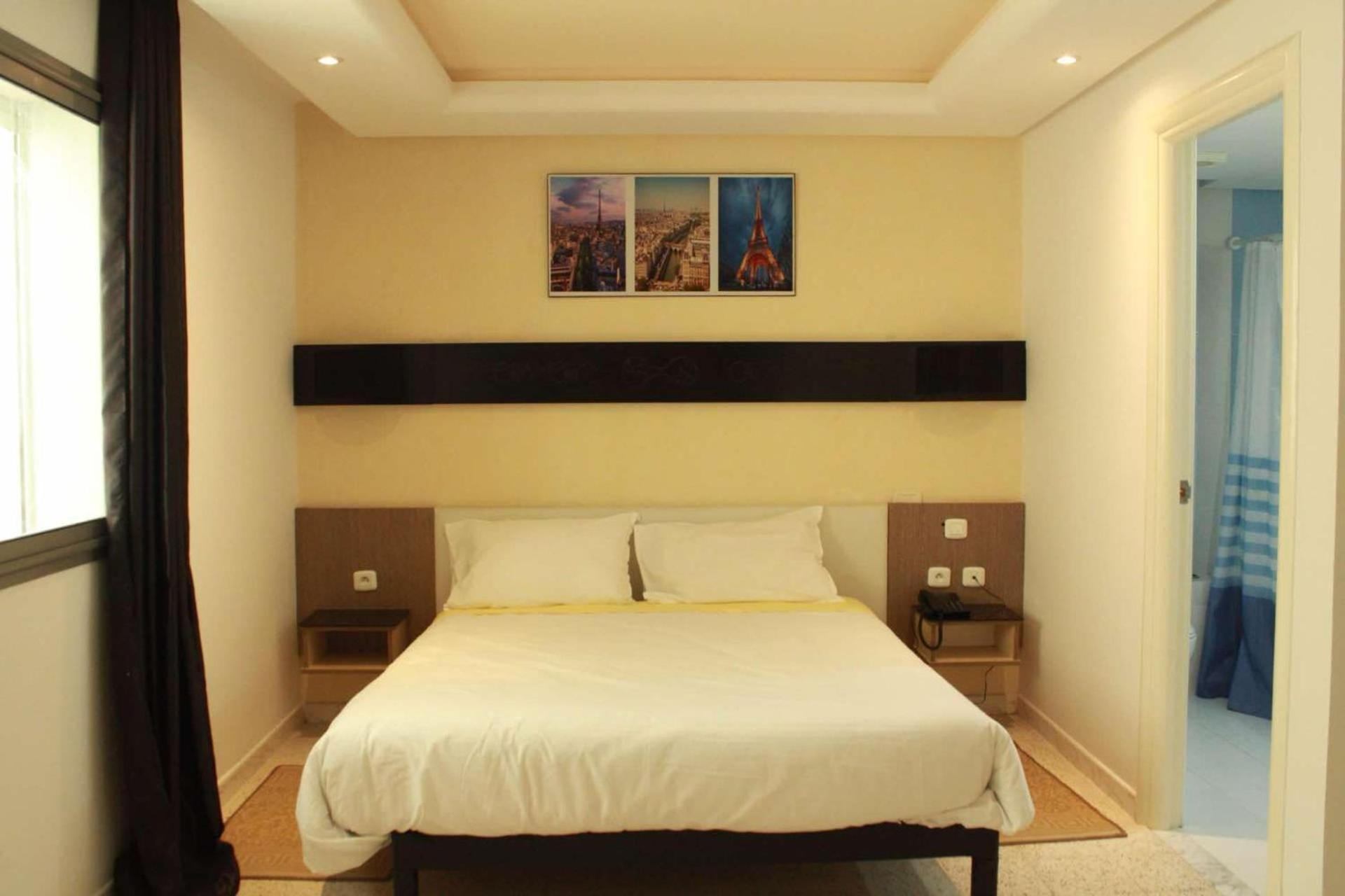 Le Parisien Tunis Hotell Exteriör bild